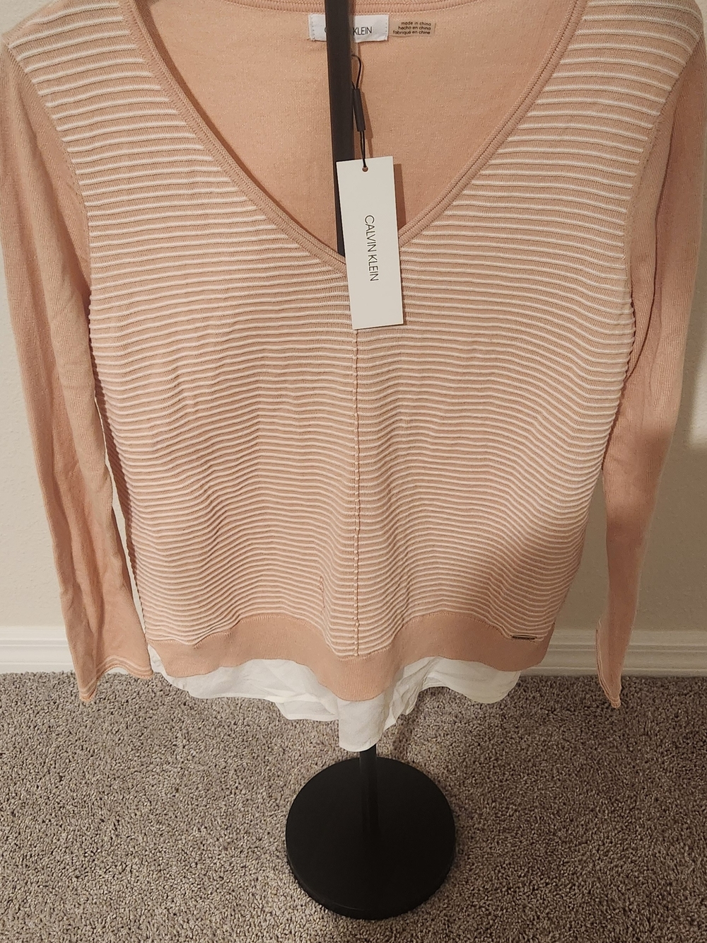 Calvin Klein Women's Blush Ribbed V-Neck Sweater